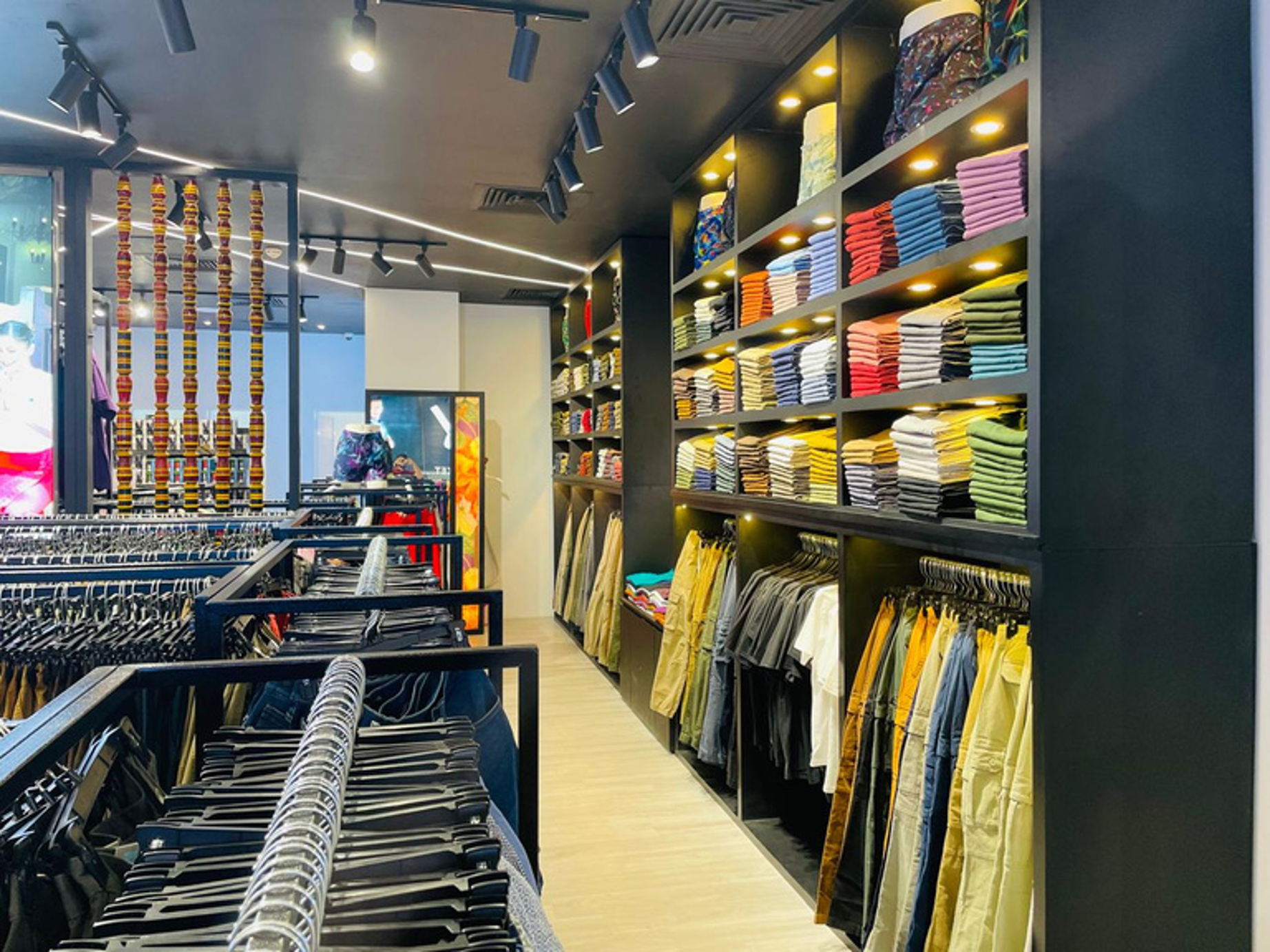 Retail & Commercial Execution