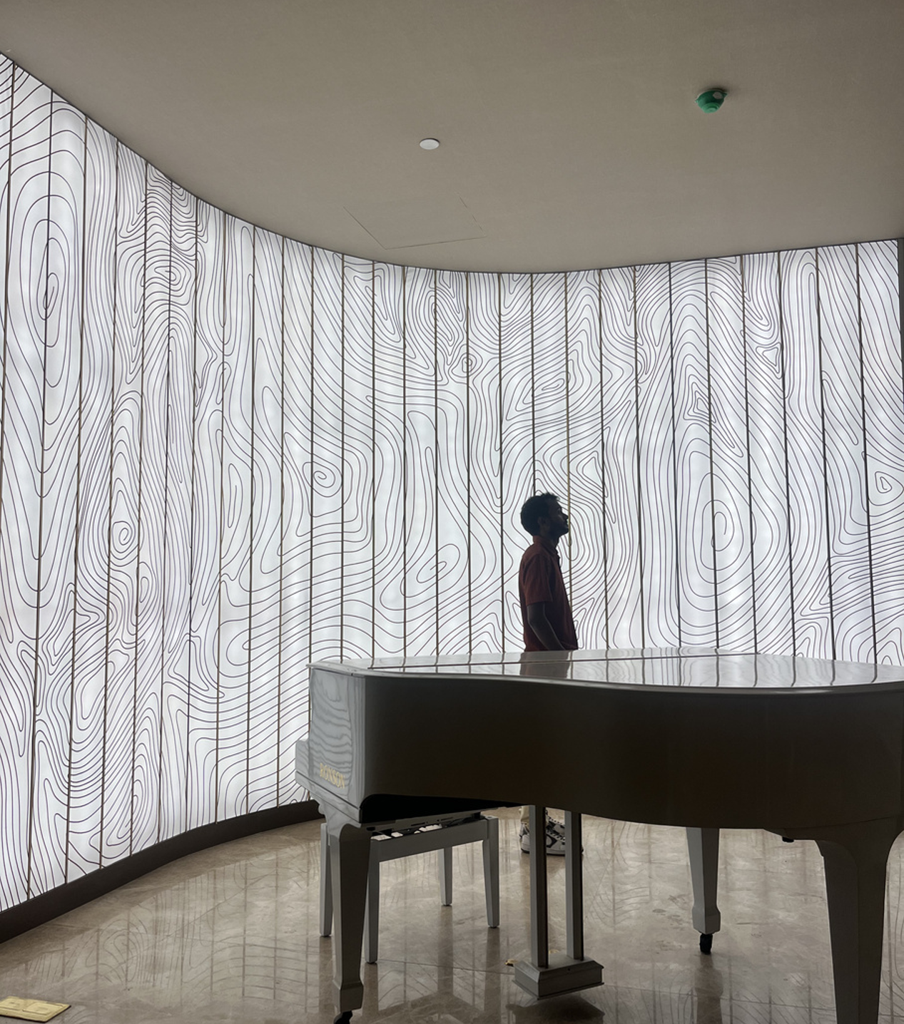 Optimist Tower — Aloe Avenue - Gallery Image 1