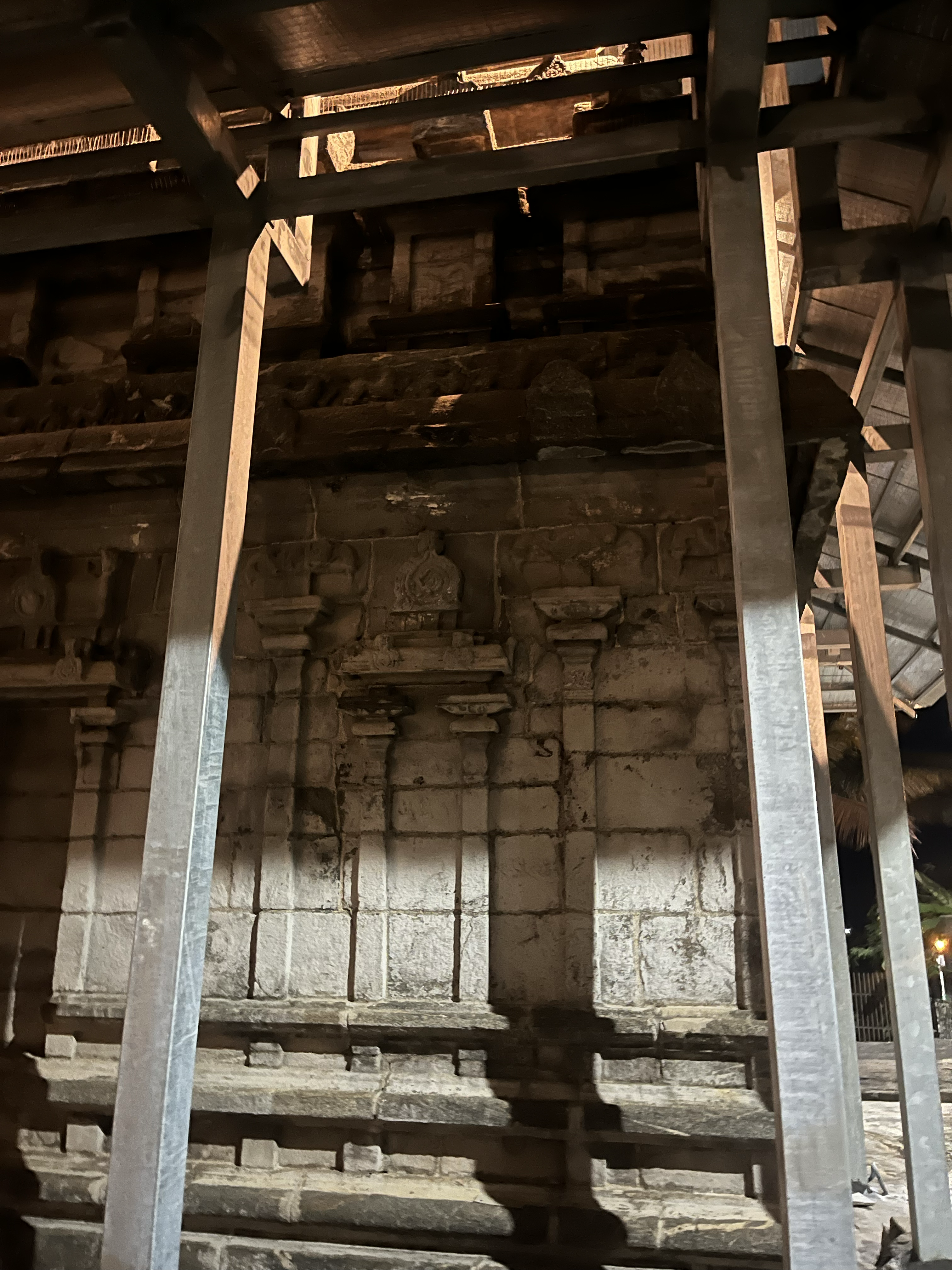 Tusker Entrance Gate - Gallery Image 7