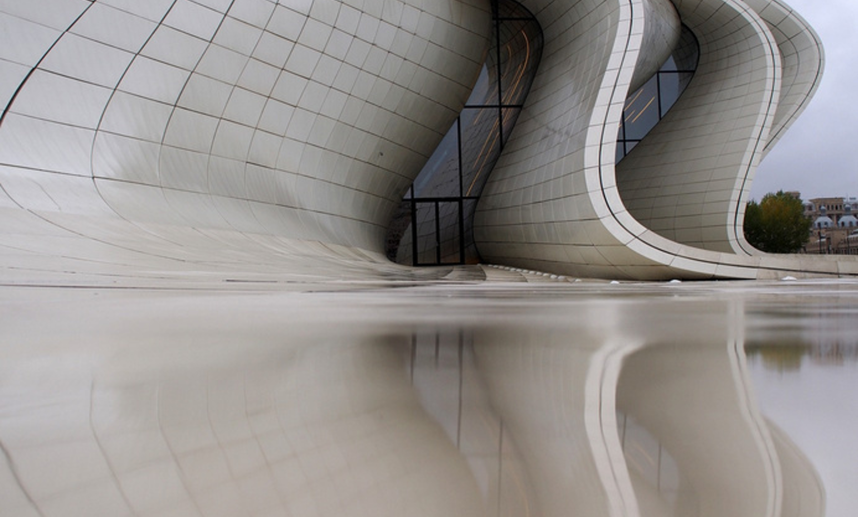 Deutsche Bank - Gallery Image 1